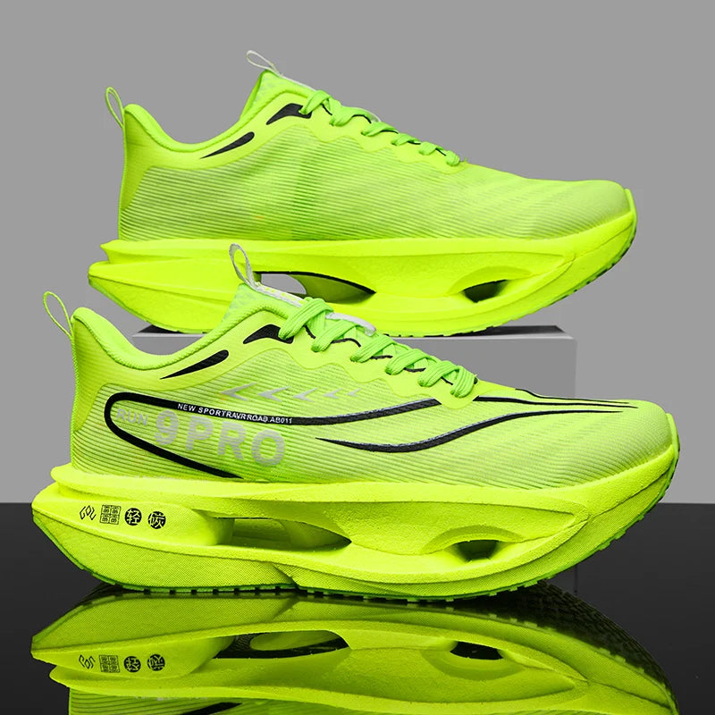 LETCOMFIT 7 PRO Men's Running Shoes | Lightweight Air Mesh Upper | Hard-Wearing & Breathable Speed Sneaker