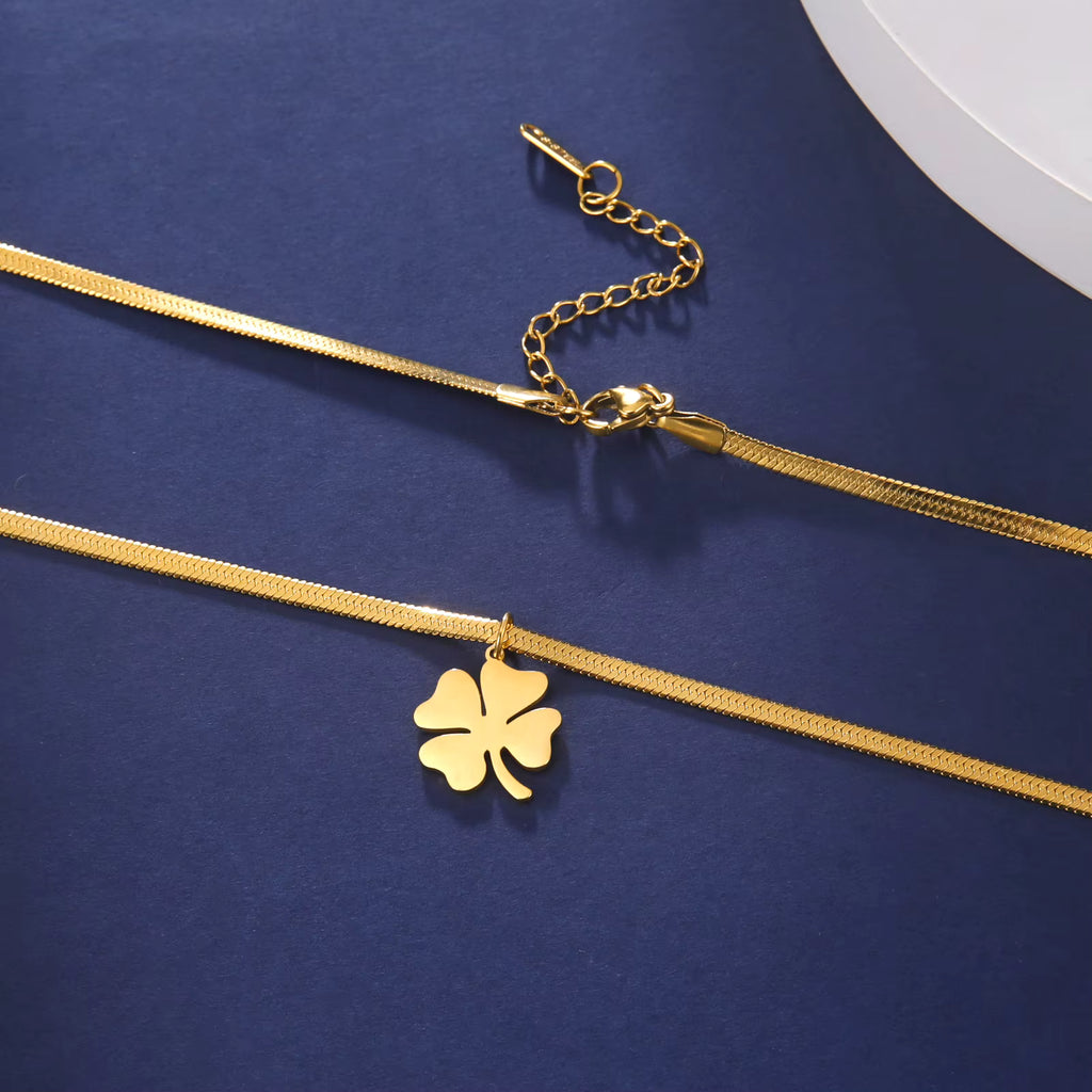Skyrim Waterproof Lucky Clover Pendant Necklace | Stainless Steel Snake Chain | Anti-Tarnish Hypoallergenic Jewellery