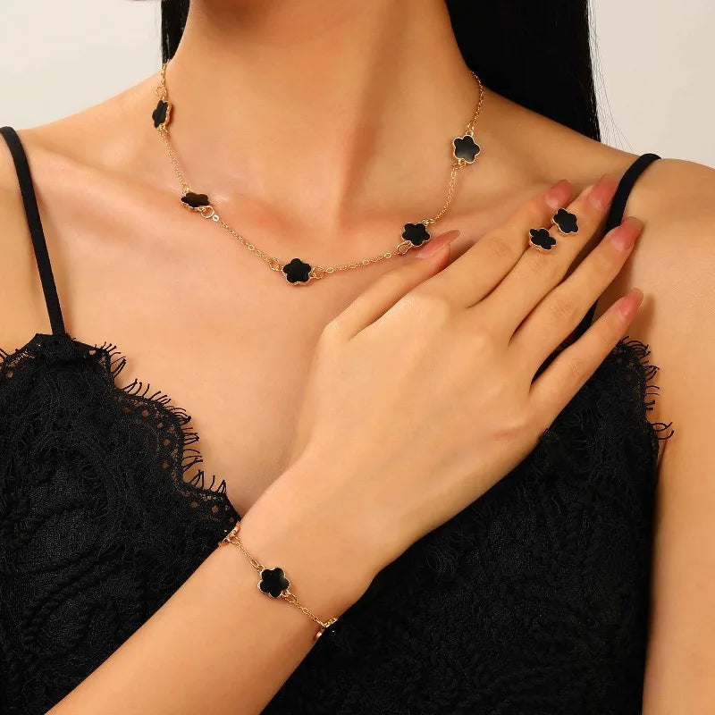 MOONBIFFY Women's Clover Link Jewellery Set | Gold Tone Necklace, Bracelet & Studs | Y2K Trendy Charm