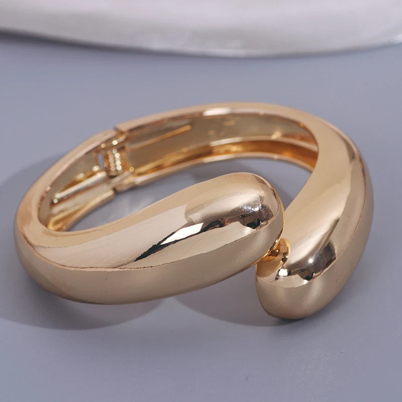 ZHUWEI Women's Gold Plated Open Bangle | Chunky Sculptural Wrist Cuff | Zinc Alloy Fashion Jewellery