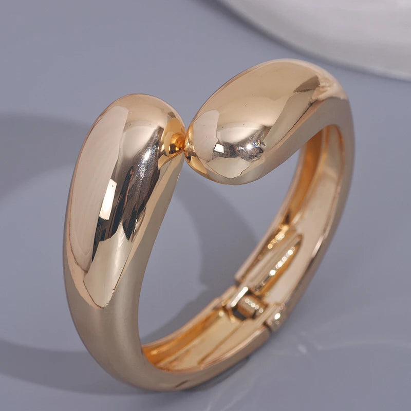 ZHUWEI Women's Gold Plated Open Bangle | Chunky Sculptural Wrist Cuff | Zinc Alloy Fashion Jewellery