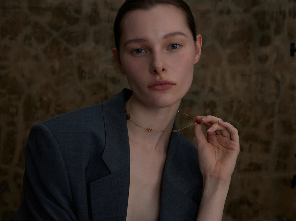 Yhpup Women's PVD Gold Plated Flower Chain Necklace | Stainless Steel Anti-Tarnish Jewellery | Trendy Layering Piece