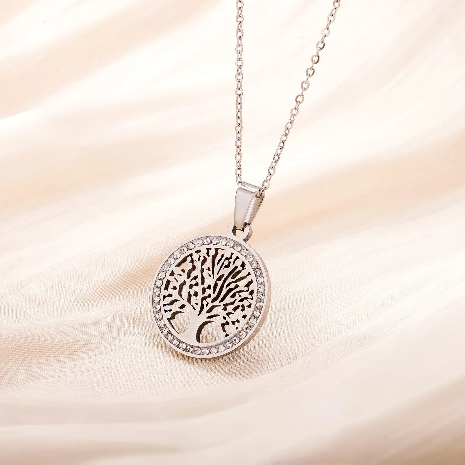 Minimalist Solitaire Pendant Necklace | Gold Plated Stainless Steel O-Chain | Unisex Office/Career Jewellery
