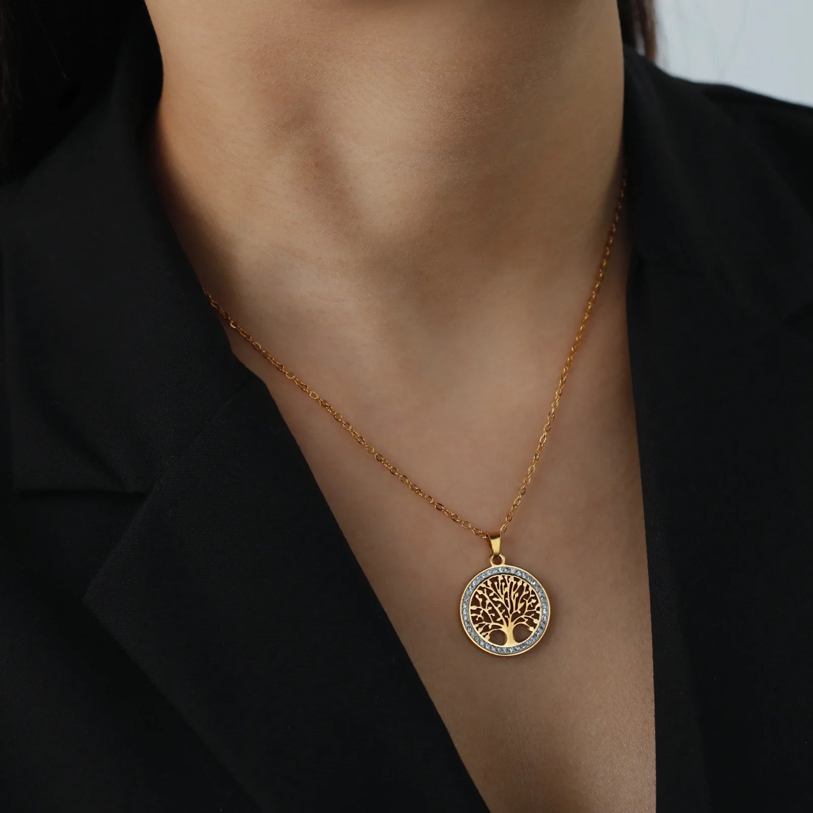 Minimalist Solitaire Pendant Necklace | Gold Plated Stainless Steel O-Chain | Unisex Office/Career Jewellery